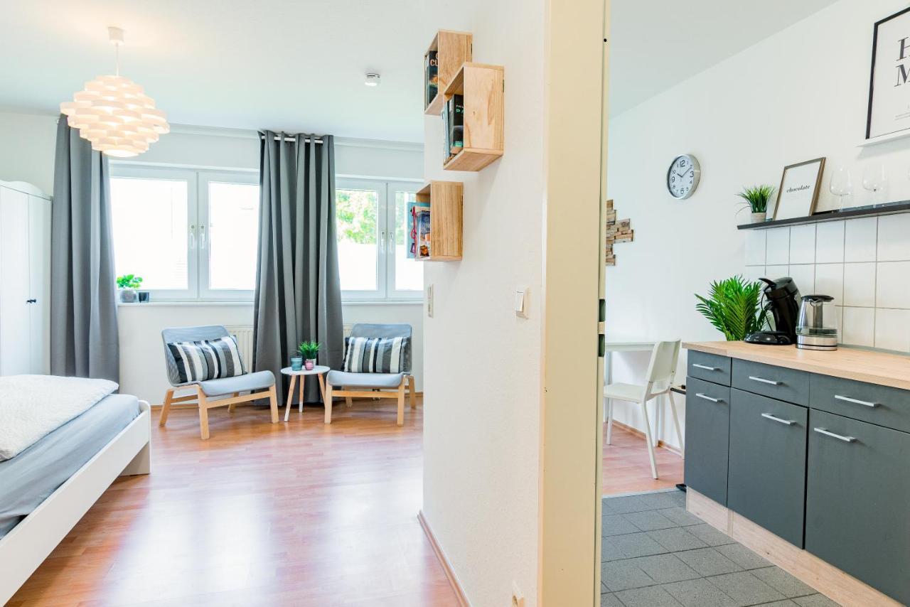 Helles Apartment In Top-Lage Mit Parkplatz Magdeburg Eksteriør bilde